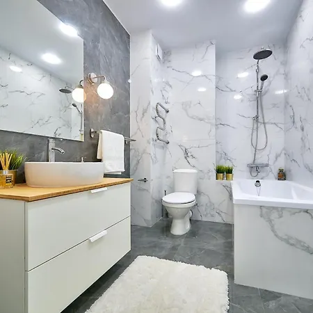 Апартаменты One Bedroom & One Living *